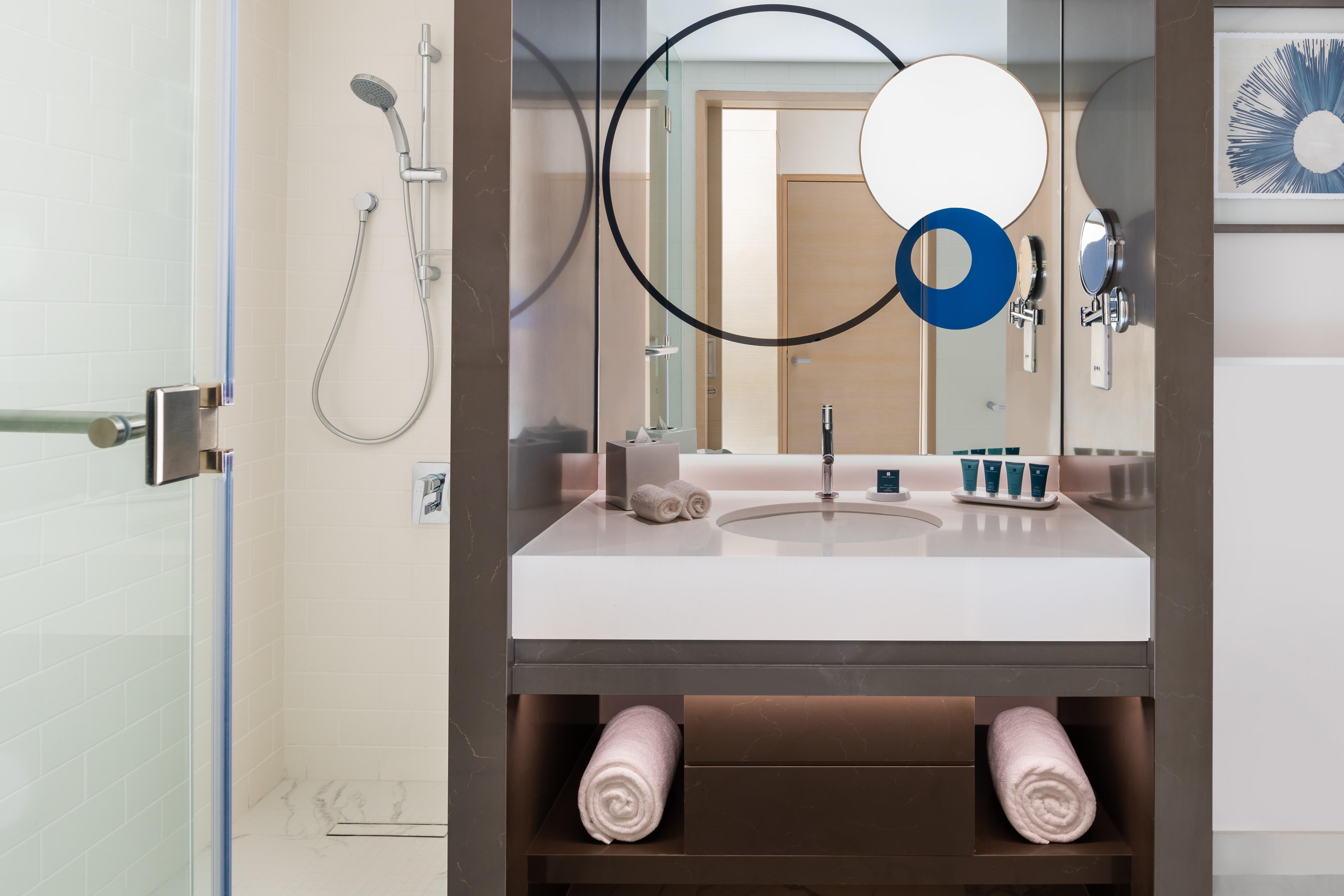 Hotel Novotel Gold District 4*
