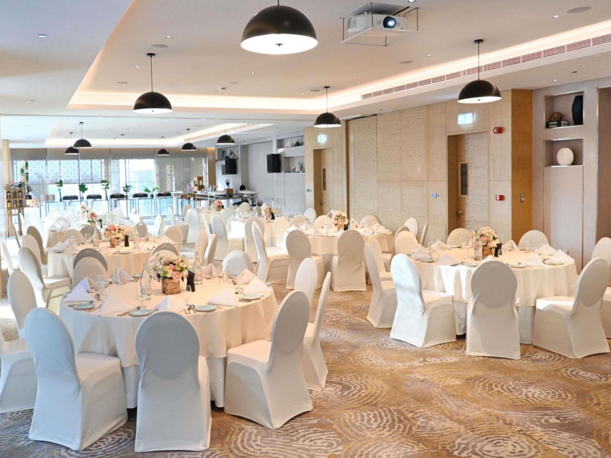 Novotel Gold District 4* Dubai